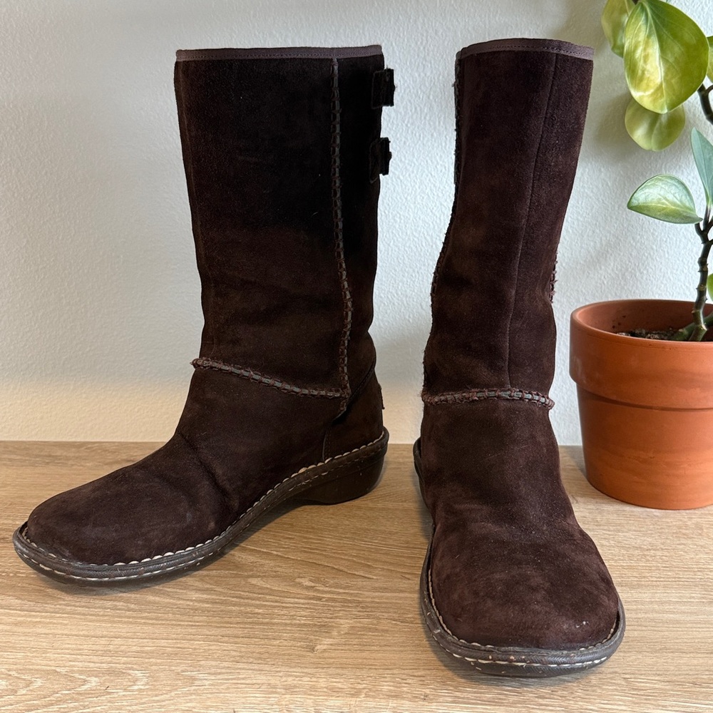 UGG Haywell Black Suede Tall Brown Winter Boots 8 - Picture 2 of 10